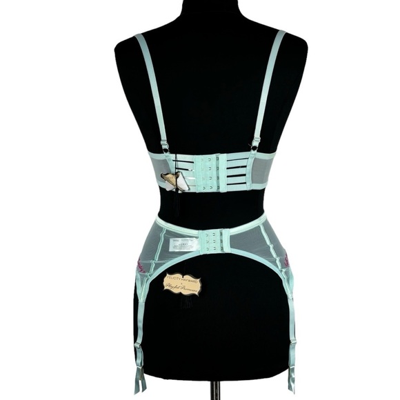 FELICITY HAYWARD LONGLINE SELF LOVE CURVE BRA GARTER BELT MINT LINGERIE SET - Picture 7 of 15